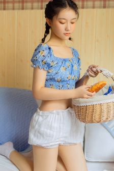 美丽的小蜜桃